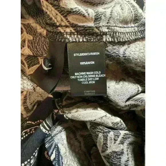 SANCTUARY Anthropolgie Dress Black Floral Sz Medium Adjustable Ruffle Sleeveless - Picture 10 of 10